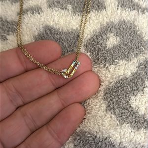 ✨NWT✨ BaubleBar J Initial Necklace